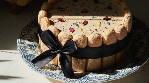 Nonna Lia Tiramisu Earl Grey Cake Detail