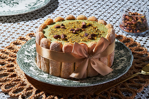 Nonna Lia Cake Earle Pistachio Details